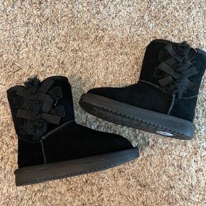 Koolaburra by Uggs Victoria Boots